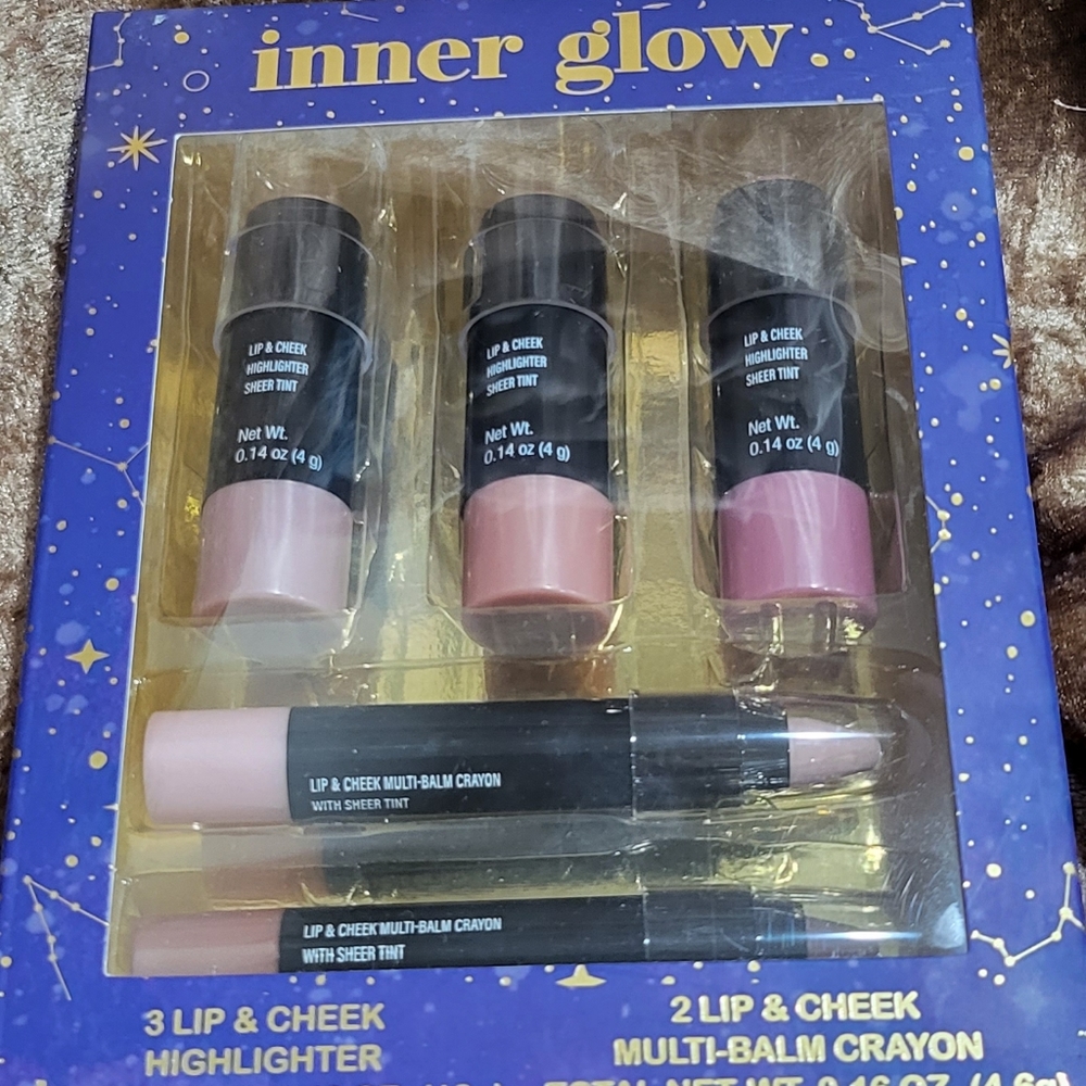 5-Piece Lip and Cheek Set, Multi-Stick Set